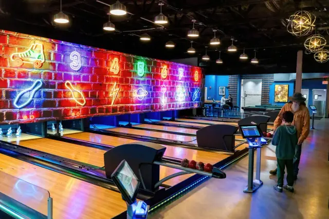 FastTrax Duckpin Bowling